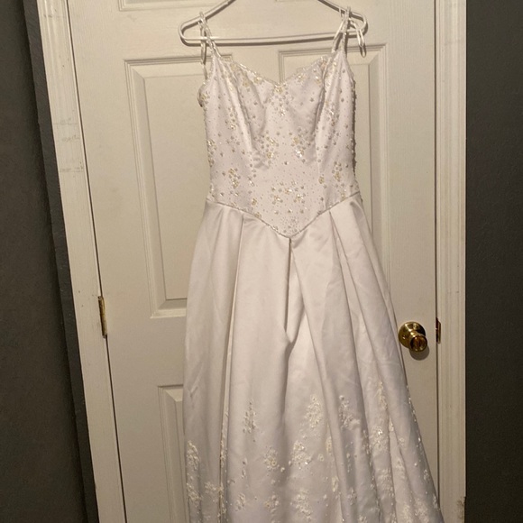 Mori Lee wedding dress size 8!! Very beautiful